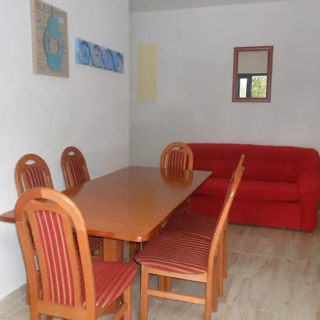 Apartament By The Sea - 18158